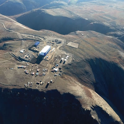 A bird's-eye view of the pit and processing plant at the Mangazeisky Project in Russia. 