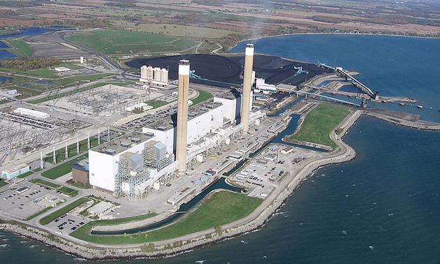 An aerial view of the Nanticoke Generating Station in 2007, when it was still operating. The plant will be converted to a 44-megawatt solar panel farm.
 
