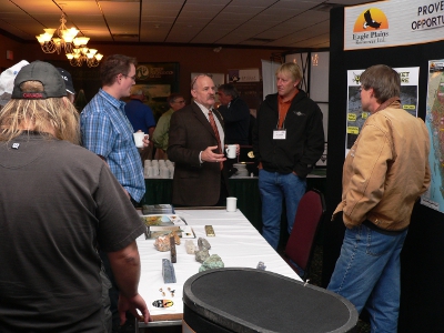 Delegates gather around a booth at the 2009 Trade Show