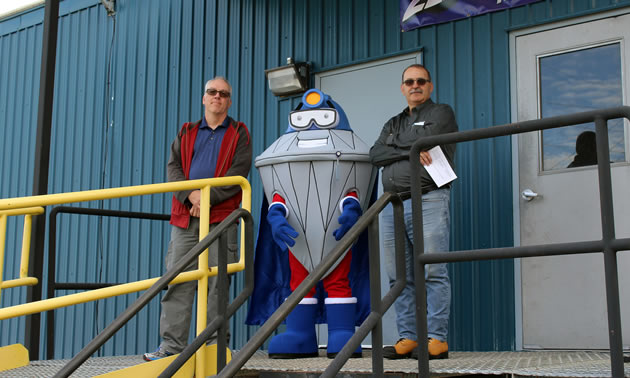 Victor Mine mascot and safety champion Safety Vic waits to greet guest arriving from Timmins and the James Bay coastal communities ahead of the 10th Anniversary Celebrations on August 15, 2018.