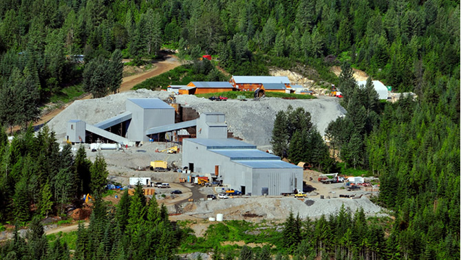 Discovery Ventures Inc. is a gold, copper and silver mining company focused on the exploration and development of its WillaMAX Project that is located in the Kootenays of British Columbia. 