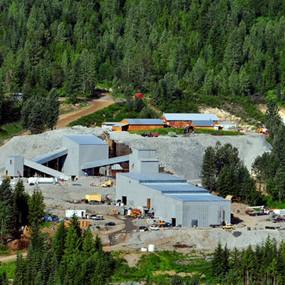 Discovery Ventures Inc. is a gold, copper and silver mining company focused on the exploration and development of its WillaMAX Project that is located in the Kootenays of British Columbia. 