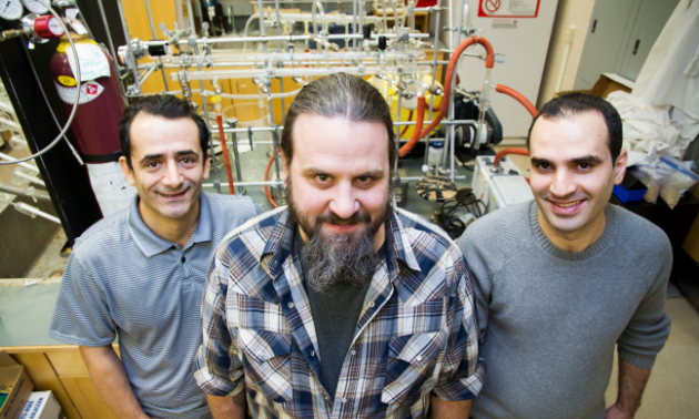 The team of chemists, from left to right: Loghman Moradi, Stephen Foley, and Hiwa Salimi.