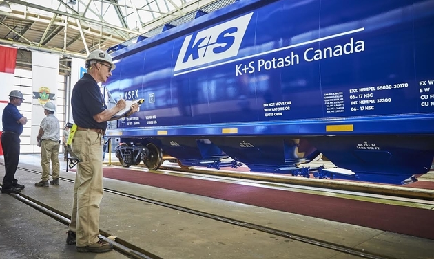 K+S Potash Canada (KSPC) is pleased to accept their first domestic rail cars built by National Steel Car (NSC) in Hamilton, Ontario.
