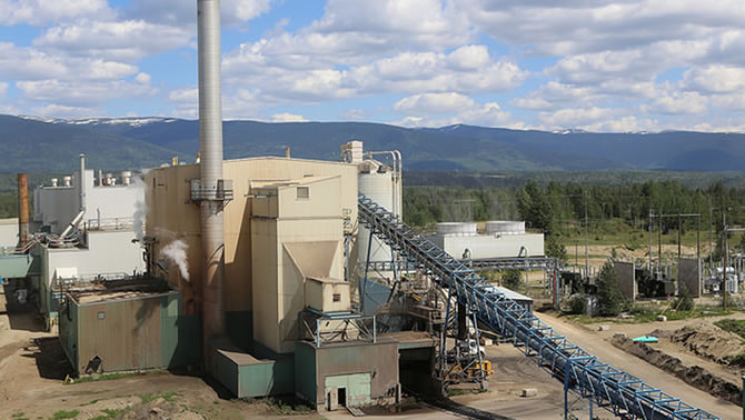 Picture of the Conifex Timber biomass power plant in Mackenzie, B.C. 