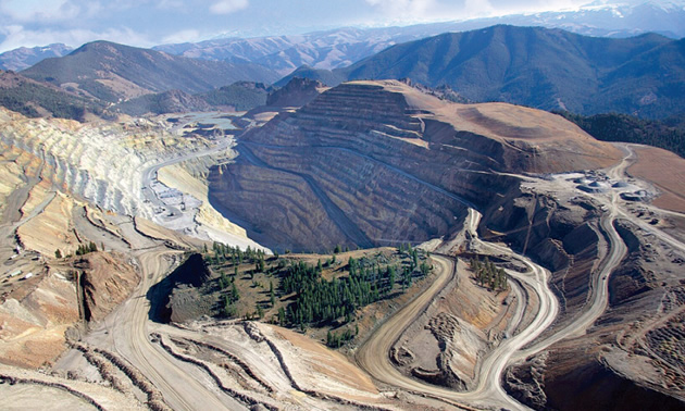 Aerial view of an open pit mine. 