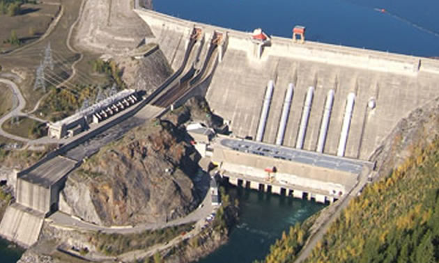 Aerial view of the Revelstoke Dam. 