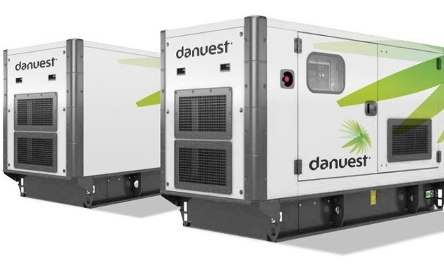 A new, cost-efficient compact hybrid system for solar–diesel microgrids targets the mining industry